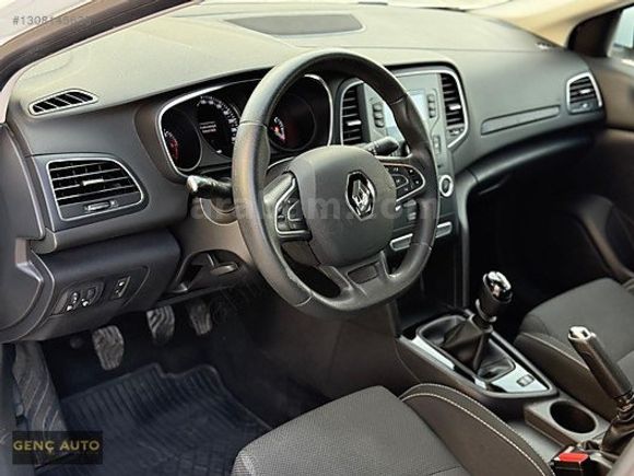 0.68 KREDİ İMKANI İLE GENÇ AUTO'DAN 2020 MODEL RENAULT MEGANE HATASIZ