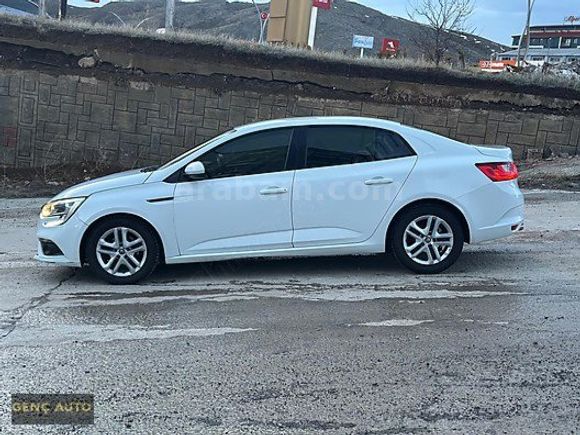 0.68 KREDİ İMKANI İLE GENÇ AUTO'DAN 2020 MODEL RENAULT MEGANE HATASIZ