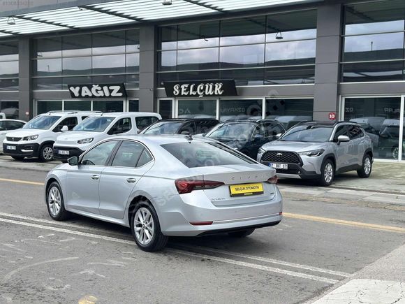 2023 Skoda Octavia 1.5 e-Tec Premium Hatasız 41.000 Km'de