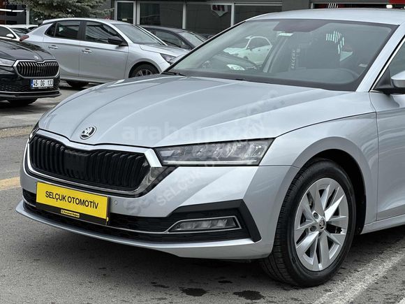 2023 Skoda Octavia 1.5 e-Tec Premium Hatasız 41.000 Km'de