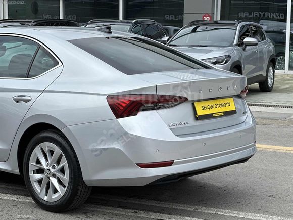 2023 Skoda Octavia 1.5 e-Tec Premium Hatasız 41.000 Km'de