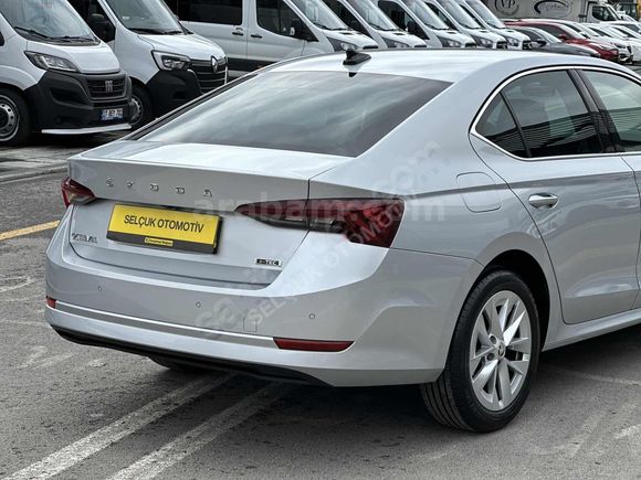 2023 Skoda Octavia 1.5 e-Tec Premium Hatasız 41.000 Km'de