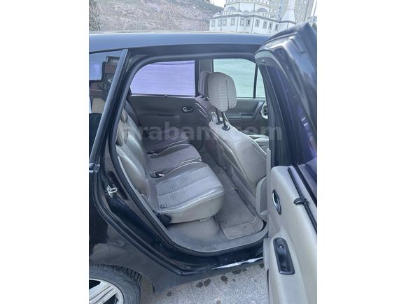 Sahibinden Renault Scenic 1.6 Privilege 2005 Model 