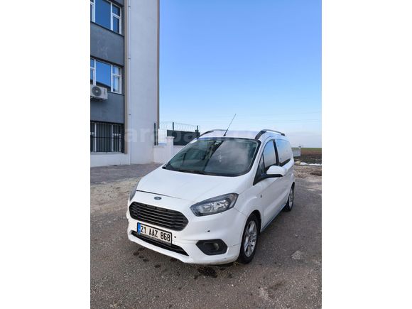 Galeriden Ford Tourneo Courier 1.5 TDCi Delux 2019 Model