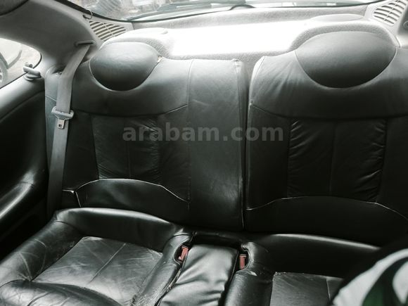 Sahibinden Renault Megane 1.6 Coupe rxt2000 Model