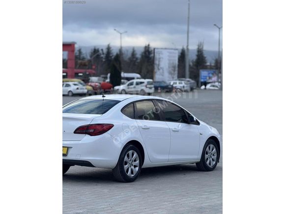 ÖZDEN OTOMOTİV'DEN OPEL ASTIRA 1.6 EDİTİON PLUS 140.000KM