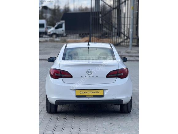 ÖZDEN OTOMOTİV'DEN OPEL ASTIRA 1.6 EDİTİON PLUS 140.000KM