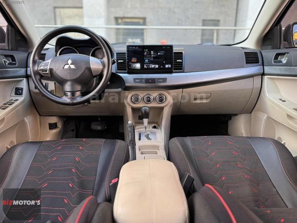 2.SAHİBİNDEN LANCER 2011 MODEL 1.5 İNVİTE 198 BİN KM OTOMATİK