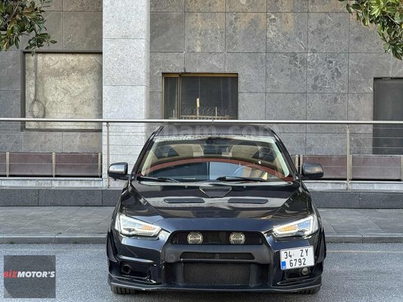 2.SAHİBİNDEN LANCER 2011 MODEL 1.5 İNVİTE 198 BİN KM OTOMATİK
