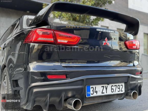 2.SAHİBİNDEN LANCER 2011 MODEL 1.5 İNVİTE 198 BİN KM OTOMATİK