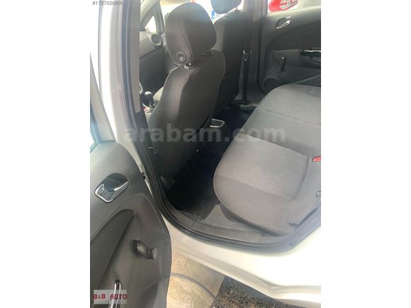 BB AUTO'DAN OPEL CORSA