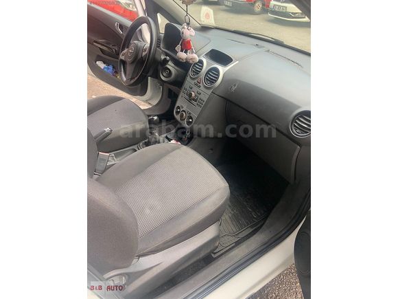 BB AUTO'DAN OPEL CORSA