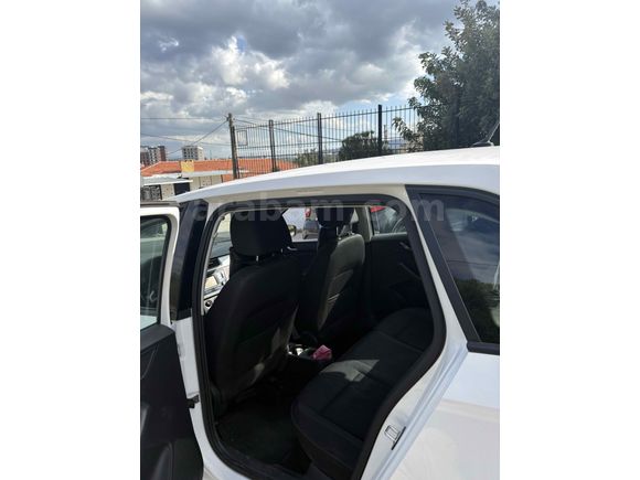 Sahibinden Skoda Rapid 1.2 Spaceback Ambition 2016 Model 