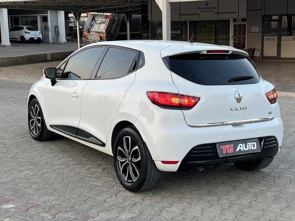 **148 BİN DE/HATASIZ /DEĞİŞENSİZ /OTOMATİK EDC/2 PARÇA BOYALI**