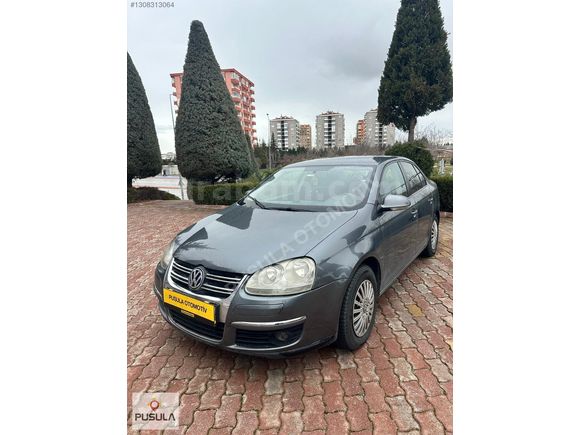PUSULA'DAN DEĞİŞENSİZ OTOMATİK 2011 JETTA