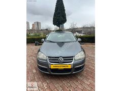 PUSULA'DAN DEĞİŞENSİZ OTOMATİK 2011 JETTA