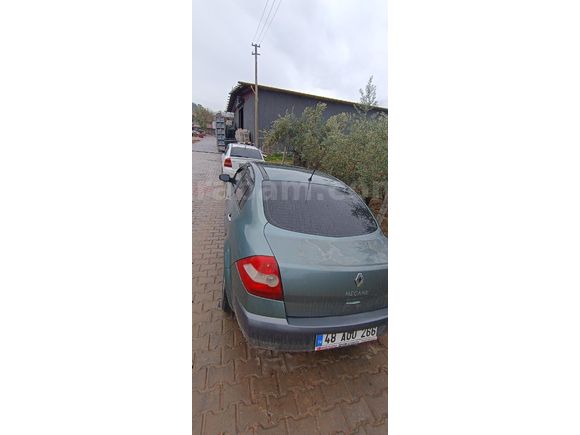 Sahibinden Renault Megane 1.6 Dynamique 2004 Model