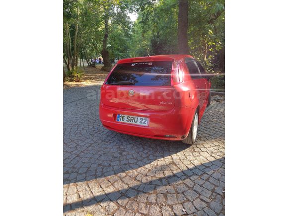 Sahibinden Fiat Punto Grande 1.4 Fire Dynamic 2006 Model  262.000 km Kırmızı