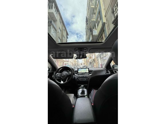 Sahibinden Kia XCeed 1.6 CRDI 4x2 Prestige Design 2019 Model Balıkesir