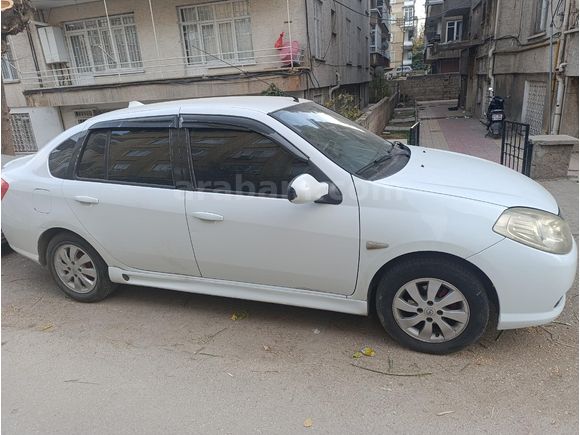 Sahibinden Renault Symbol 1.5 dCi Expression 2010 Model  282.000 km Beyaz