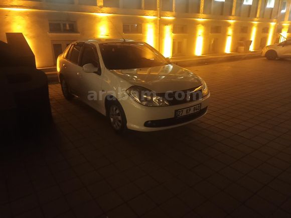 Sahibinden Renault Symbol 1.5 dCi Expression 2010 Model  282.000 km Beyaz