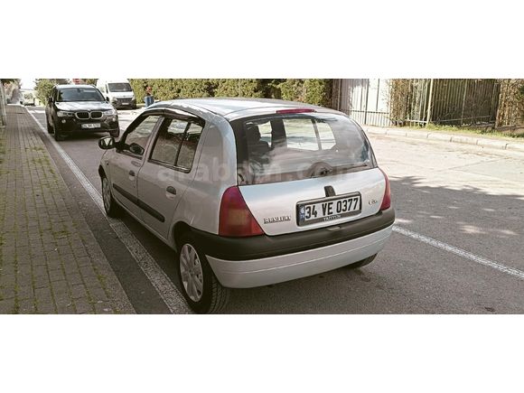 Sahibinden Renault Clio 1.6 RT 2000 Model