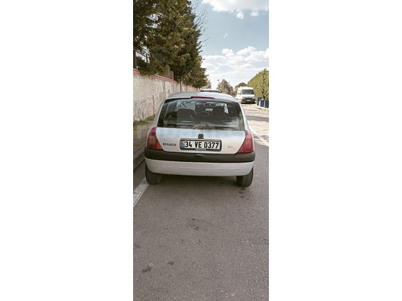 Sahibinden Renault Clio 1.6 RT 2000 Model