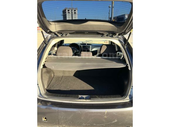 Sahibinden Subaru Impreza 1.5 AWD 2009 Model 