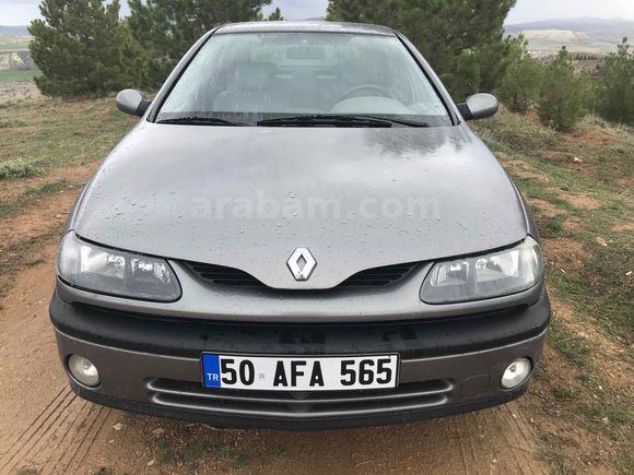 Sahibinden Renault Laguna 2.0 RXT 2001 Model Renault motor.