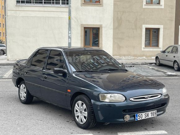 Sahibinden Ford Escort 1.6 CLX 1995 Model