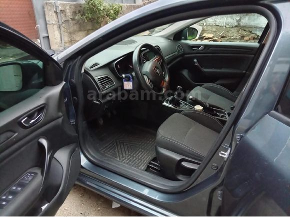 Sahibinden Renault Megane 1.6 Joy 2017 Model