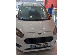Sahibinden Ford Tourneo Courier 1.5 TDCi Titanium Plus 2022 Model
