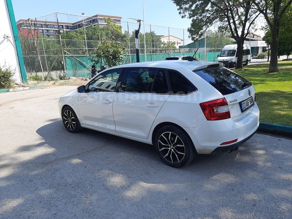 Sahibinden Skoda Rapid 1.2 TSI GreenTec Style 2016 Model 