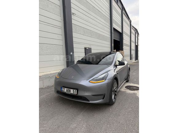 Sahibinden Tesla Model Y Performance 2023 Model 