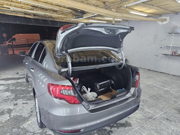 Sahibinden Fiat Egea 1.4 Fire Easy 2023 Model