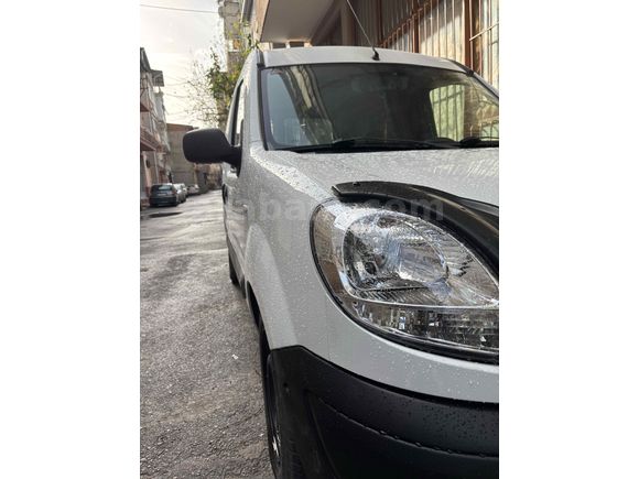 Sahibinden Renault Kangoo 1.5 dCi Authentique 2012 Model 