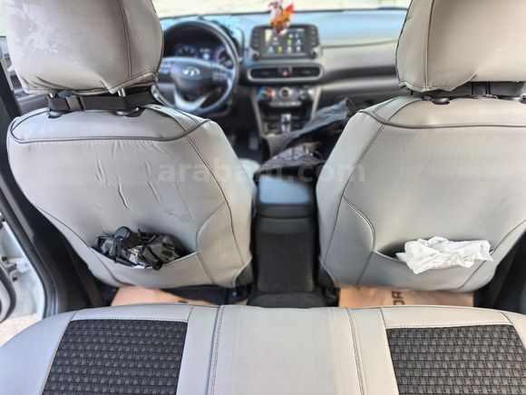 HYUNDAİ KONA Sahibinden Hyundai Kona 1.6 CRDI Smart 2020 Model  95.000 km Beyaz