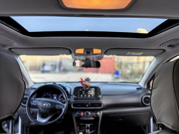 HYUNDAİ KONA Sahibinden Hyundai Kona 1.6 CRDI Smart 2020 Model  95.000 km Beyaz