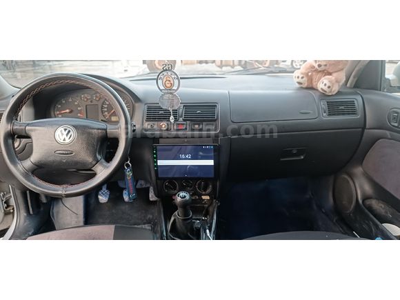 Sahibinden Volkswagen Golf 1.6 2000 Model  416.000 km Gri