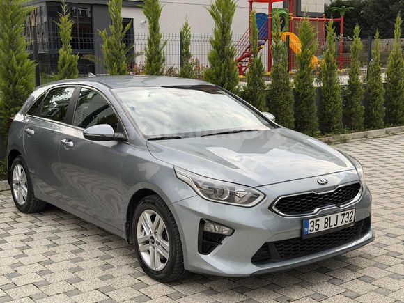 Yetkili Servis Bakımlı-2020 Kia Cee'd-Dizel Otomatik-116.000 KM