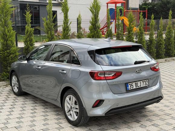 Yetkili Servis Bakımlı-2020 Kia Cee'd-Dizel Otomatik-116.000 KM