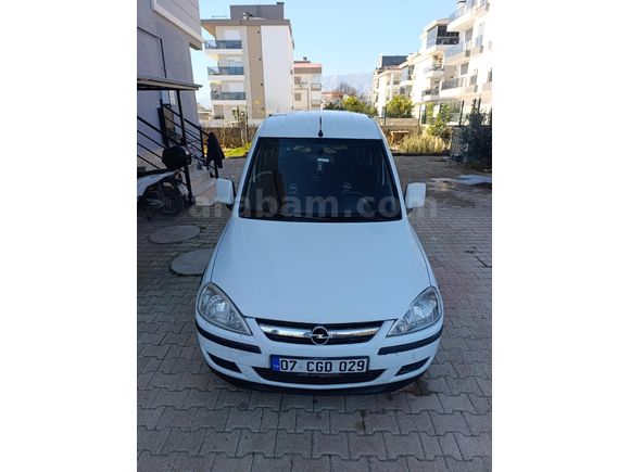 Sahibinden Opel Combo 1.3 CDTI City Plus 2005 Model  360.000 km Beyaz