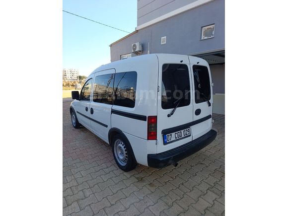 Sahibinden Opel Combo 1.3 CDTI City Plus 2005 Model  360.000 km Beyaz