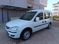 Sahibinden Opel Combo 1.3 CDTI City Plus 2005 Model  360.000 km Beyaz