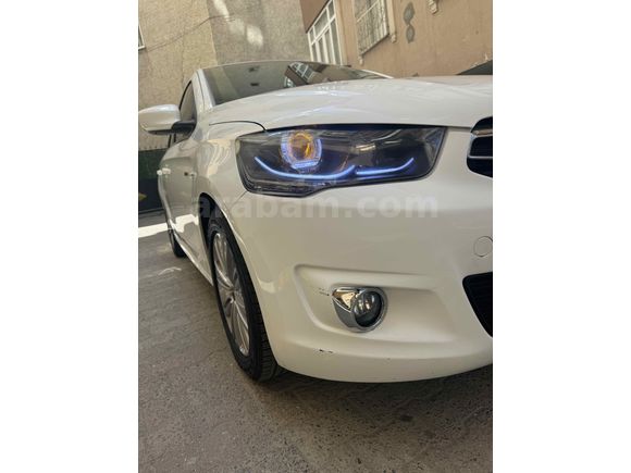 Sahibinden Citroen C-Elysée 1.6 HDi Exclusive 2014 Model İstanbul 195.000 km Beyaz
