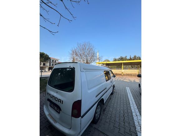 Fiyat düştü Sahibinden ekmek teknesi Hyundai H 100 2.5 D DLX Panelvan 2000 Model
