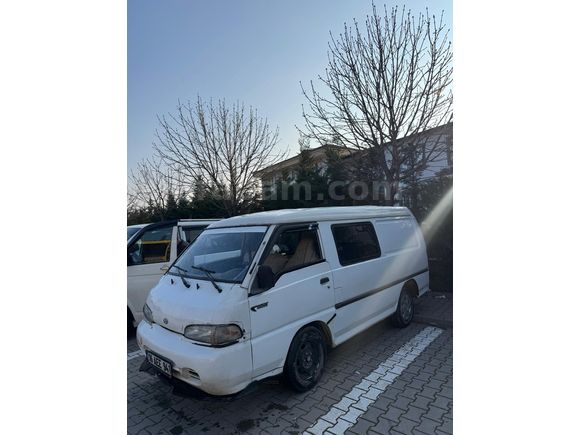 Fiyat düştü Sahibinden ekmek teknesi Hyundai H 100 2.5 D DLX Panelvan 2000 Model