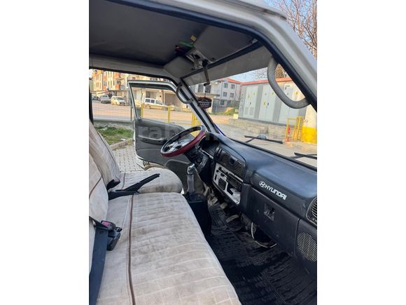 Fiyat düştü Sahibinden ekmek teknesi Hyundai H 100 2.5 D DLX Panelvan 2000 Model