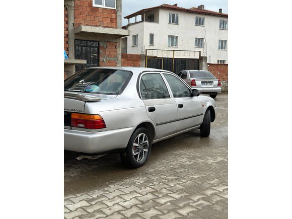 Sahibinden Toyota Corolla 1.3 XE 1998 Model