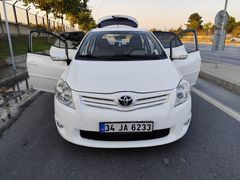Sahibinden Toyota Auris 1.4 D-4D Comfort Extra Plus 2012 Model 